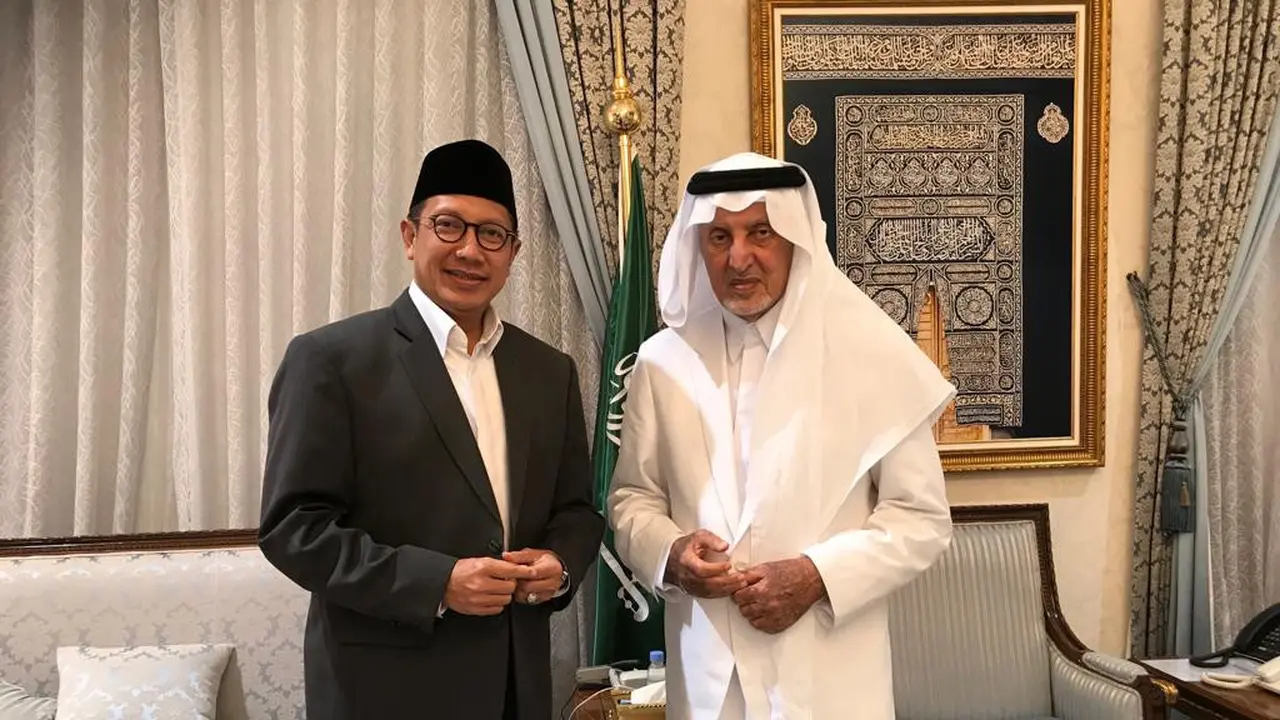 Menteri Agama (Menag), Lukman Hakim Saifuddin bertemu dengan Gubernur Makkah. Dok Kemenag