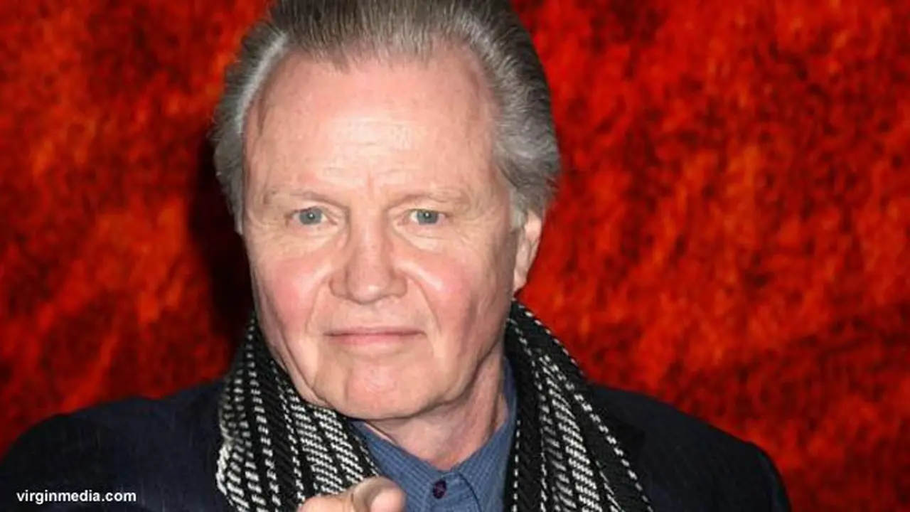 jon-voight-130515b.jpg