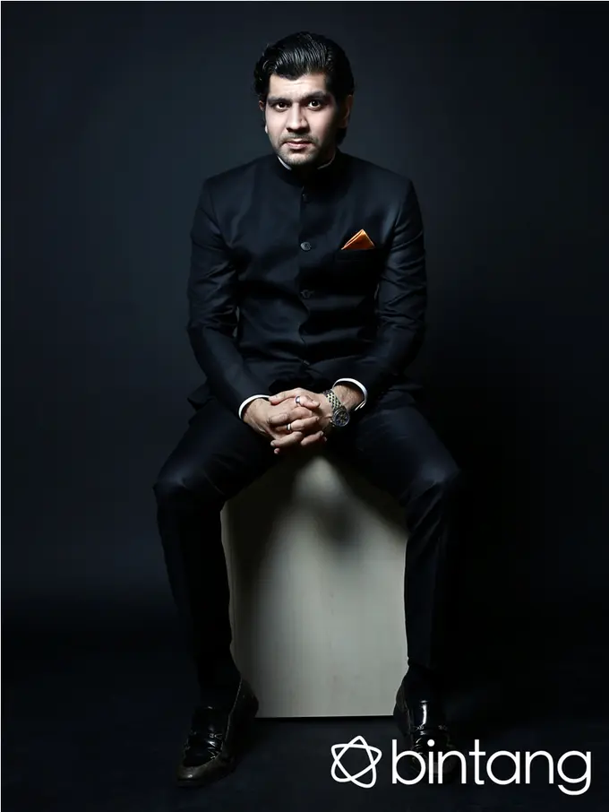 [Bintang] KK Dheraaj b1