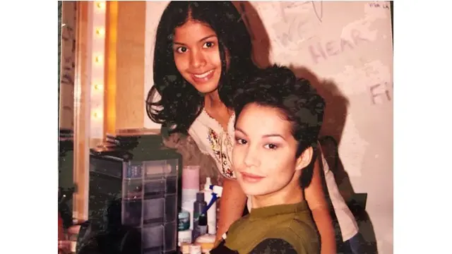Di ajang pencarian bakat Gadis Sampul tahun 1997. Ia pun mendapat juara ketiga.