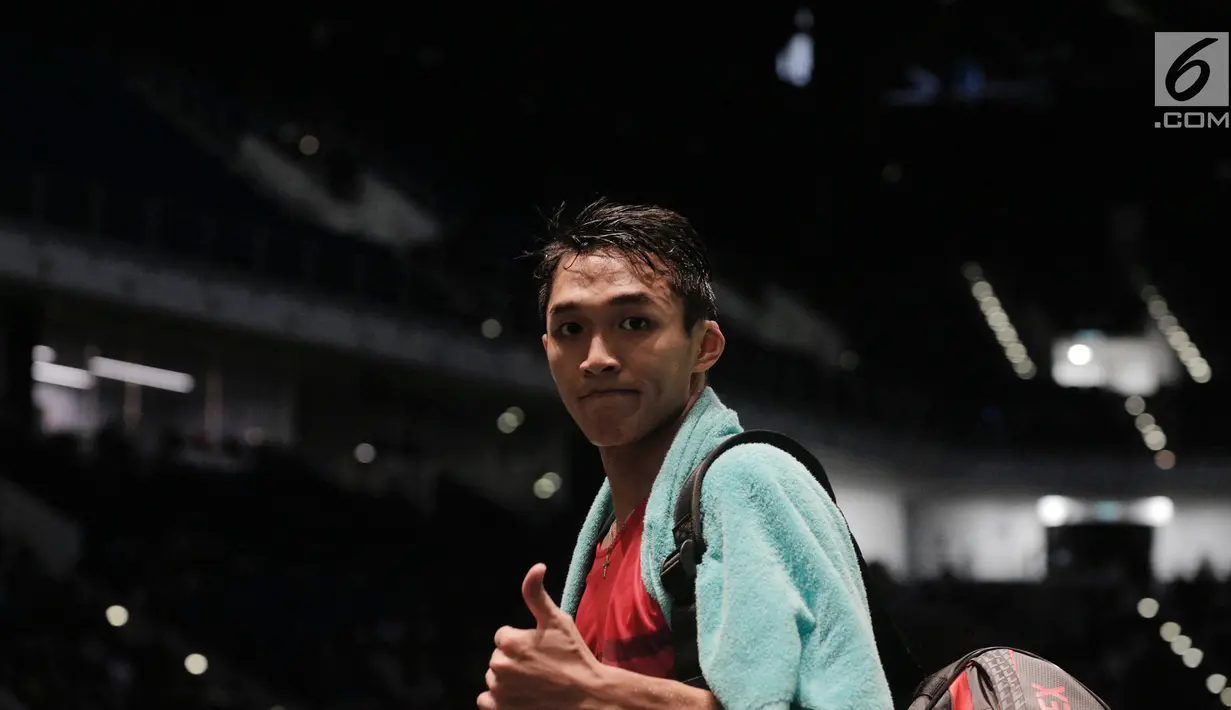 Pebulu tangkis Indonesia Christie Jonatan usai bertanding melawan Malaysia dalam laga perempat final Sea Games 2017 di Axiata Arena, Kuala Lumpur, Malaysia, Rabu (27/8). Indonesia menang dengan skor 21-13. (Liputan6.com/Faizal Fanani)