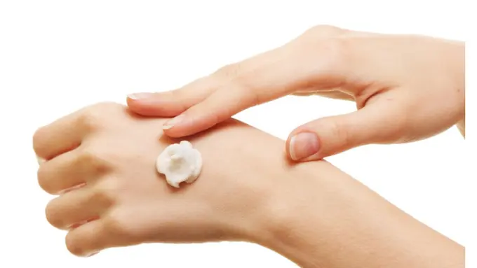 3 Langkah Sederhana Demi Dapatkan Tangan Super Lembut