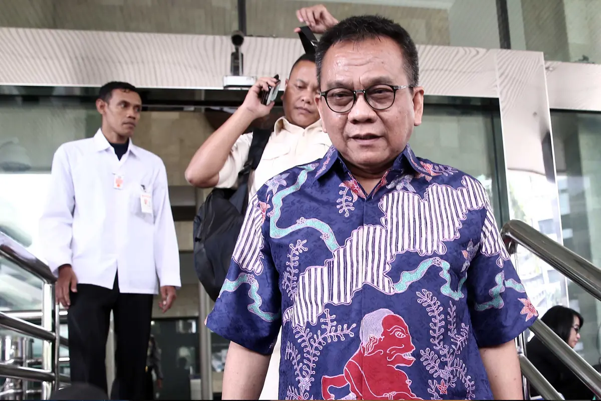 20160503- M Taufik Bantah Pernah Bertemu Aguan-Jakarta- Helmi Afandi