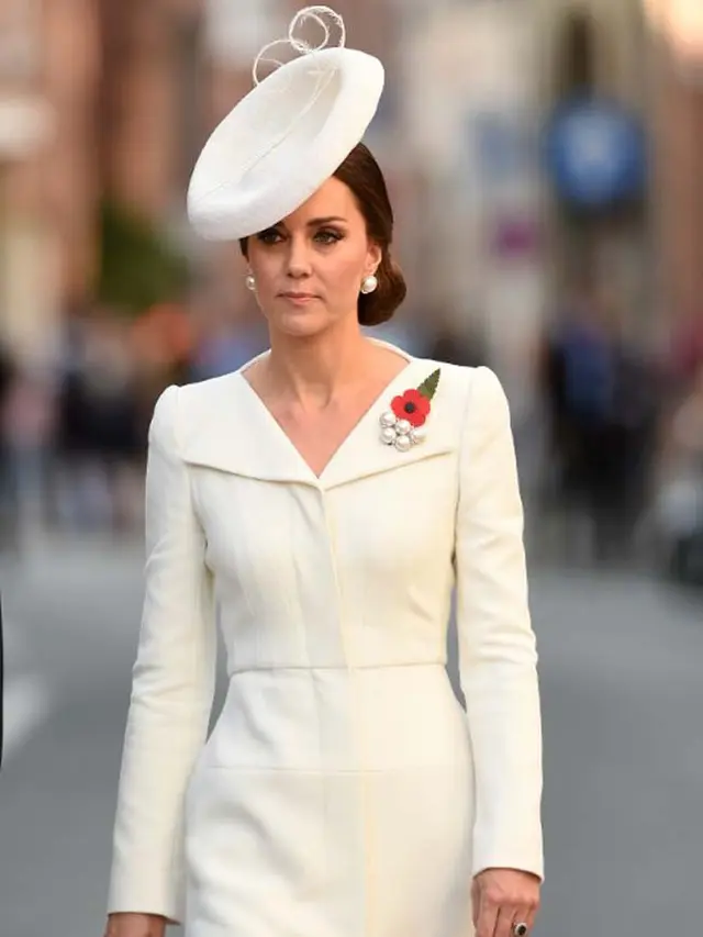 Terkuak, 'Dosa Besar' Penyebar Foto Topless Kate Middleton - Global