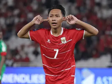 Pemain Timnas Indonesia, Beckham Putra, merayakan golnya saat melawan Saint Kitts and Nevis pada ajang FIFA Series 2026 di Stadion Utama Gelora Bung Karno (SUGBK), Jumat (27/3/2026) malam WIB. Menghadapi Saint Kitts and Nevis di FIFA Series 2026, Timnas Indonesia meraih hasil positif. (Bola.com/Abdul Aziz)