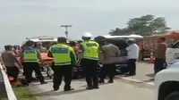 4 Orang Tewas dalam Mobil di Tol Tegal: Salah Satu Korban Sempat Pingsan, Tolak Dibawa ke RS