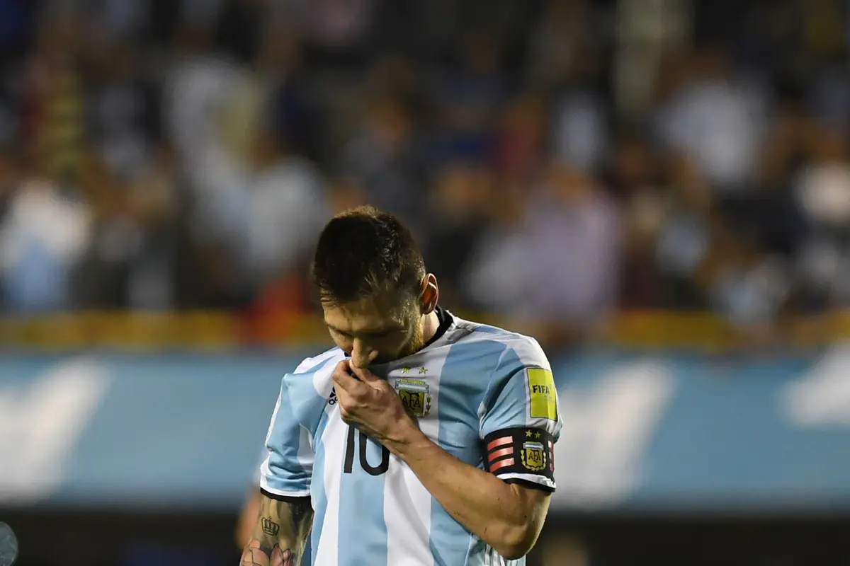Wajah Kecewa Messi Usai Gagal Beri Kemenangan untuk Argentina