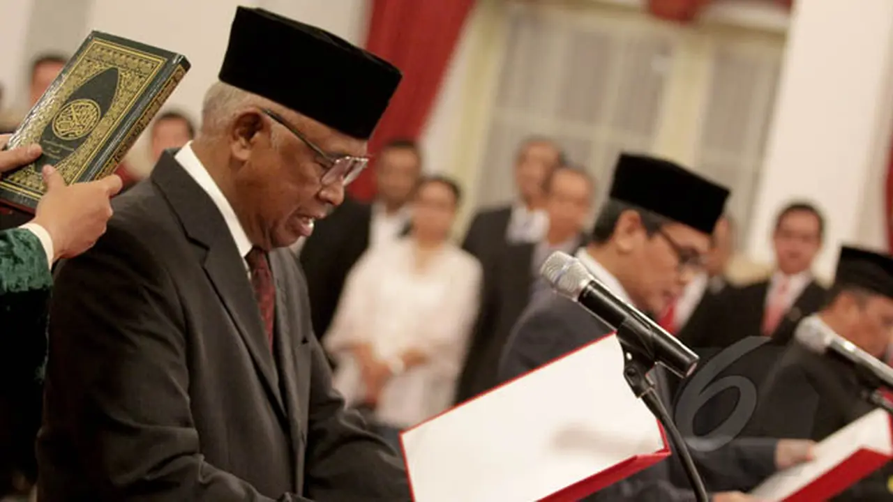 Ruki, Johan dan Indriyanto Resmi Jadi Pimpinan Sementara KPK