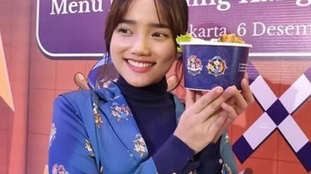 Fuji An menjelajahi dunia kuliner  bersama Kang Seafood 357.