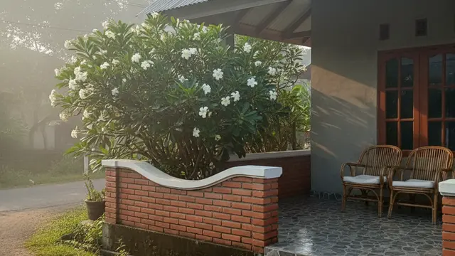 Model Teras Rumah Kecil Dekat Jalan Raya untuk Meredam Debu. Gemini