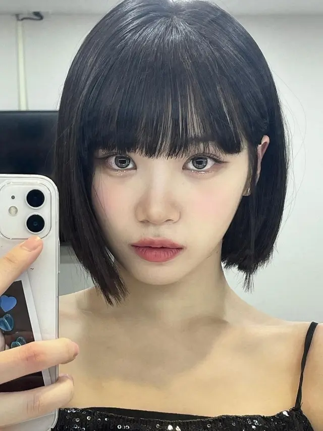 hairstyle chaewon le sserafim