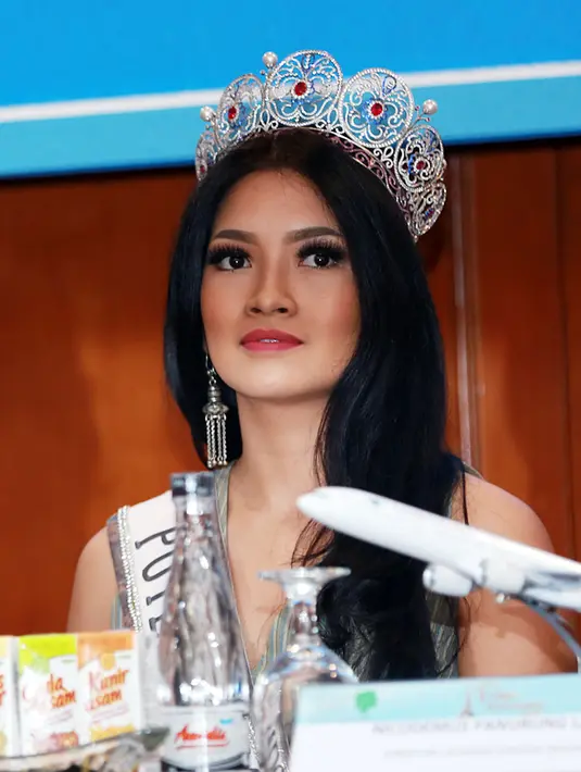 Sebagai Puteri Indonesia 2015 yang telah terpilih, Anindya Kusuma Putri memiliki banyak pesan untuk para finalis Puteri Indonesia. Baginya kunci penting untuk meraih sukses ialah menjadi diri sendiri. (Deki Prayoga/Bintang.com)