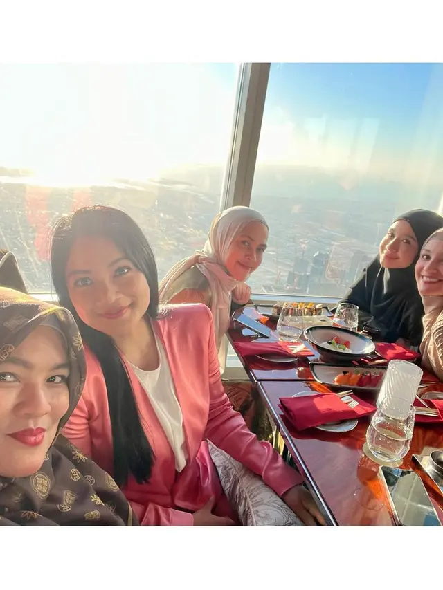 Tak Direncanakan, Ini 6 Momen Reuni Titi Kamal, Shireen Sungkar dan Laudya Cynthia Bella