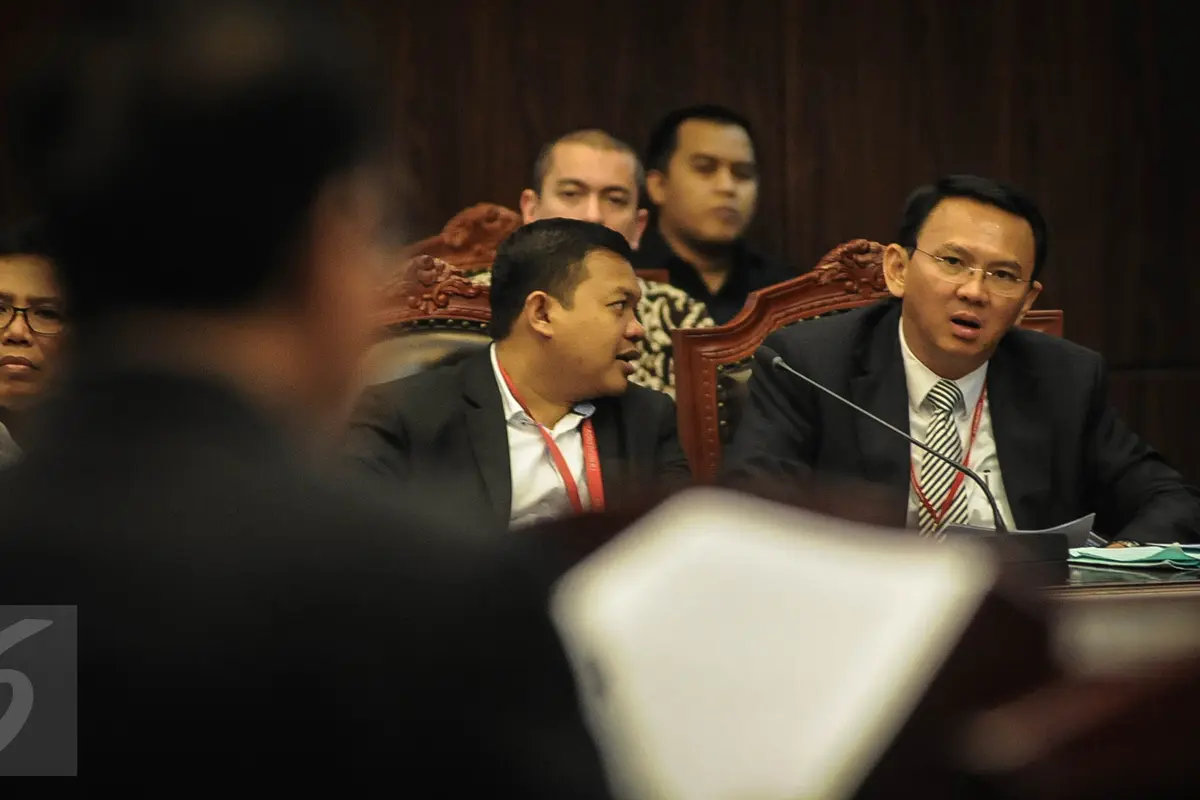 20161006-Ahok-Mendengarkan-Saksi-Ahli-Pihak-Terkait-Jakarta-FF