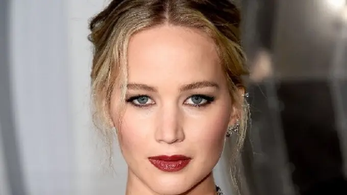 Jennifer Lawrence menjadi salah satu cewek berpenghasilan tinggi. (Foto: AFP)