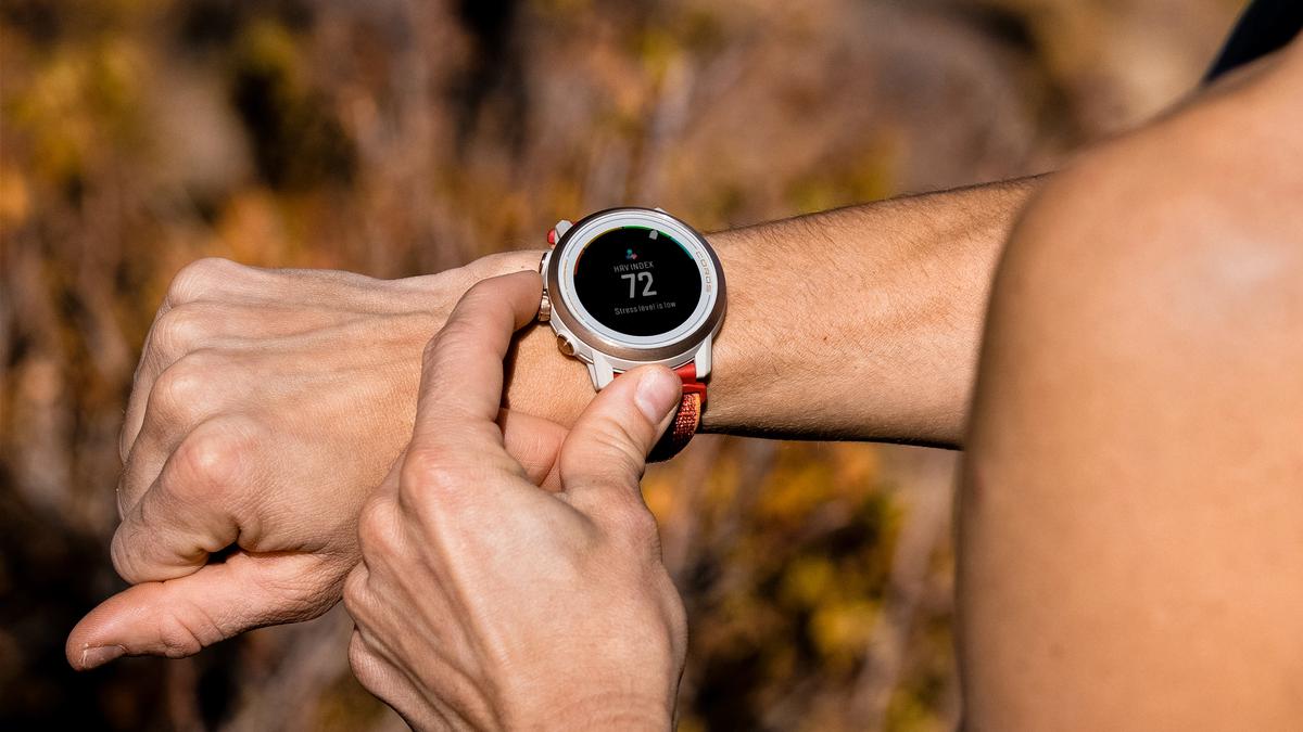 Harga Coros Apex 2, Jam Tangan GPS Outdoor Tangguh dengan Baterai Super dan Navigasi Peta Akurat