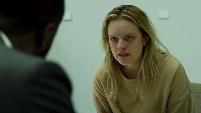 Elisabeth Moss sebagai Cecilia Kass. (Foto: Dok. IMDB/ Universal Pictures)
