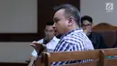 Irvanto Hendra Pambudi menjawab pertanyaan saat menjadi saksi sidang lanjutan dugaan suap proyek Bakamla dengan terdakwa Fayakhun Andriadi di Pengadilan Tipikor, Jakarta, Rabu (19/9). Sidang mendengar keterangan saksi. (Liputan6.com/Helmi Fithriansyah)