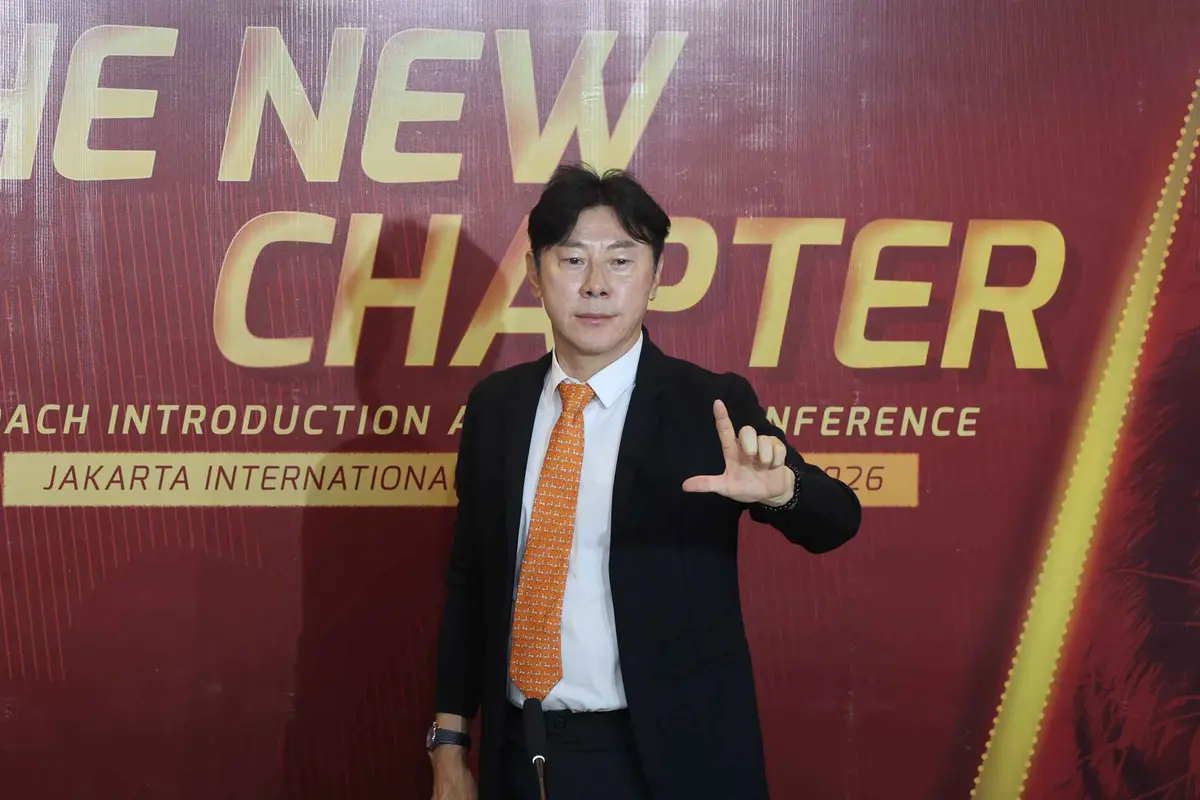 Resmi, Shin Tae-yong Latih Persija Jakarta