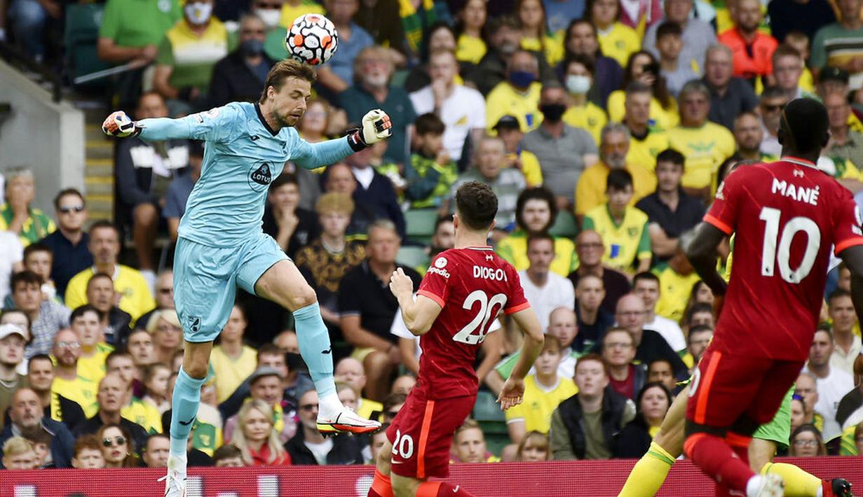 Bertandang ke markas Norwich City, Carrow Road, The Reds berhasil menang telak dengan skor tiga gol tanpa balas. (Foto: AP/Rui Vieira)