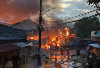 Kebakaran hanguskan ruko tekstil di Tangsel
