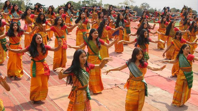 200 Penari India Meriahkan Batam Di Malam Sumpah Pemuda Lifestyle Liputan6 Com