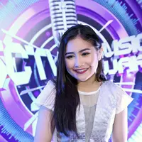 Dengan adanya medsos, ia mengaku beruntung karena bisa lebih dekat dengan para penggemarnya. Tapi setelah kejadian videonya belum lama ini, membuatnya lebih hati-hati. (Nurwahyunan/Bintang.com)