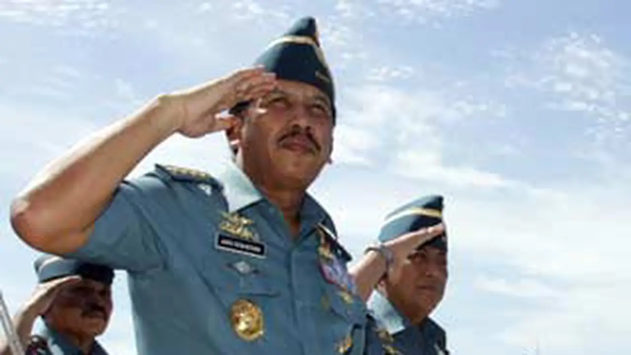 100930bagus-suhartono.jpg