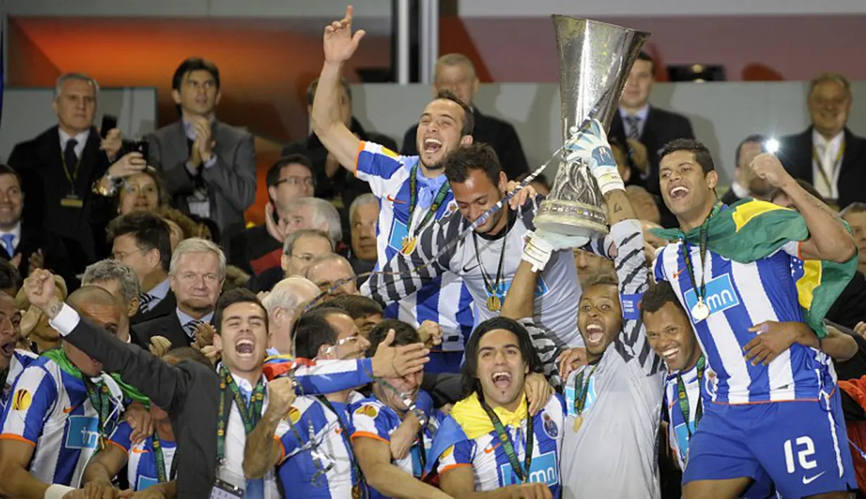 FC Porto berhasil menjuarai European League tahun 2011, di Dublin Arena, Dublin, Jumat (24/4/2015). (AFP) 