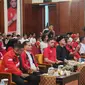 Ketum DPP PSI, Kaesang Pangarep bersama Sekjen PSI, Raja Juli Antoni menemui pengurus DPW Aceh di salah satu hotel di Aceh. (Liputan6.com/Dicky Agung Prihanto)