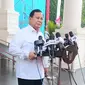 Menteri Pertahanan Prabowo Subianto menggelar keterangan pers usai menghadap Presiden Joko Widodo (Jokowi) di Istana Negara, Senin, 10 Juli 2023. (Muhammad Genantan Saputra/Merdeka.com)