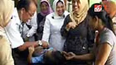 Dedi, balita penderita hidrosefalus yang terancam buta, di Polewali Mandar, Sulbar, akhirnya dibawa ke RSUD Polewali. Ia mendapatkan bantuan dari Dinas Kesehartan setempat dan ibu-ibu PKK. 