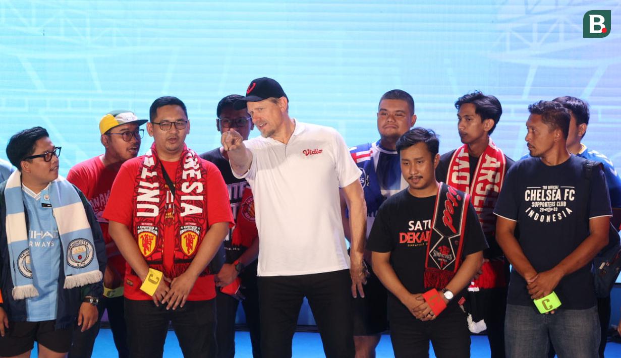 <p>Kiper legendaris Manchester United, Peter Schmeichel, saat menghadiri acara Vidio Premier League Festival di Cilandak Town Square, Jakarta, Sabtu (5/8/2023). (Bola.com/Ikhwan Yanuar)</p>