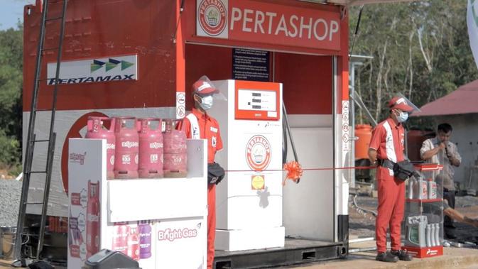 Pertashop merupakan lembaga penyalur Pertamina berskala kecil, untuk melayani kebutuhan konsumen BBM. (Foto: Pertamina)