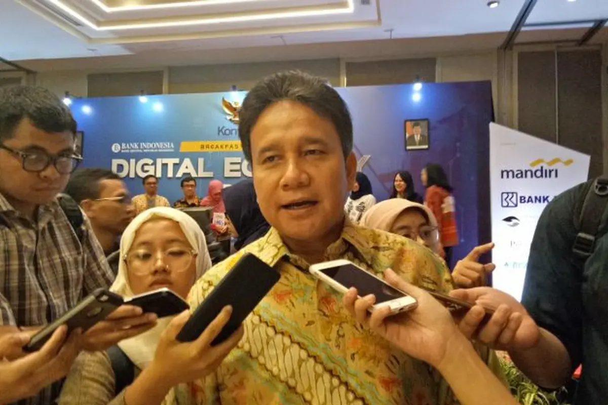 Deputi Gubernur Senior Bank Indonesia (BI), Mirza Adityaswara. (Yayu Agustini Rahayu Achmud/Merdeka.com)