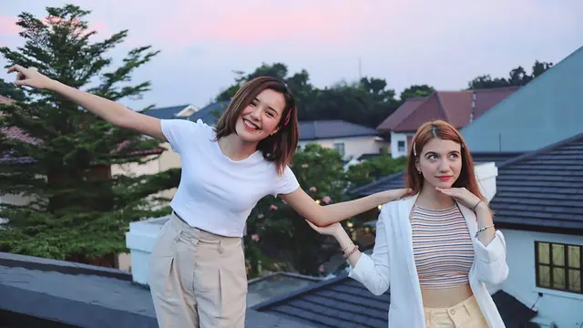 6 Potret Persahabatan Beby Tsabina dan Cassandra Lee, Bak Kakak Adik