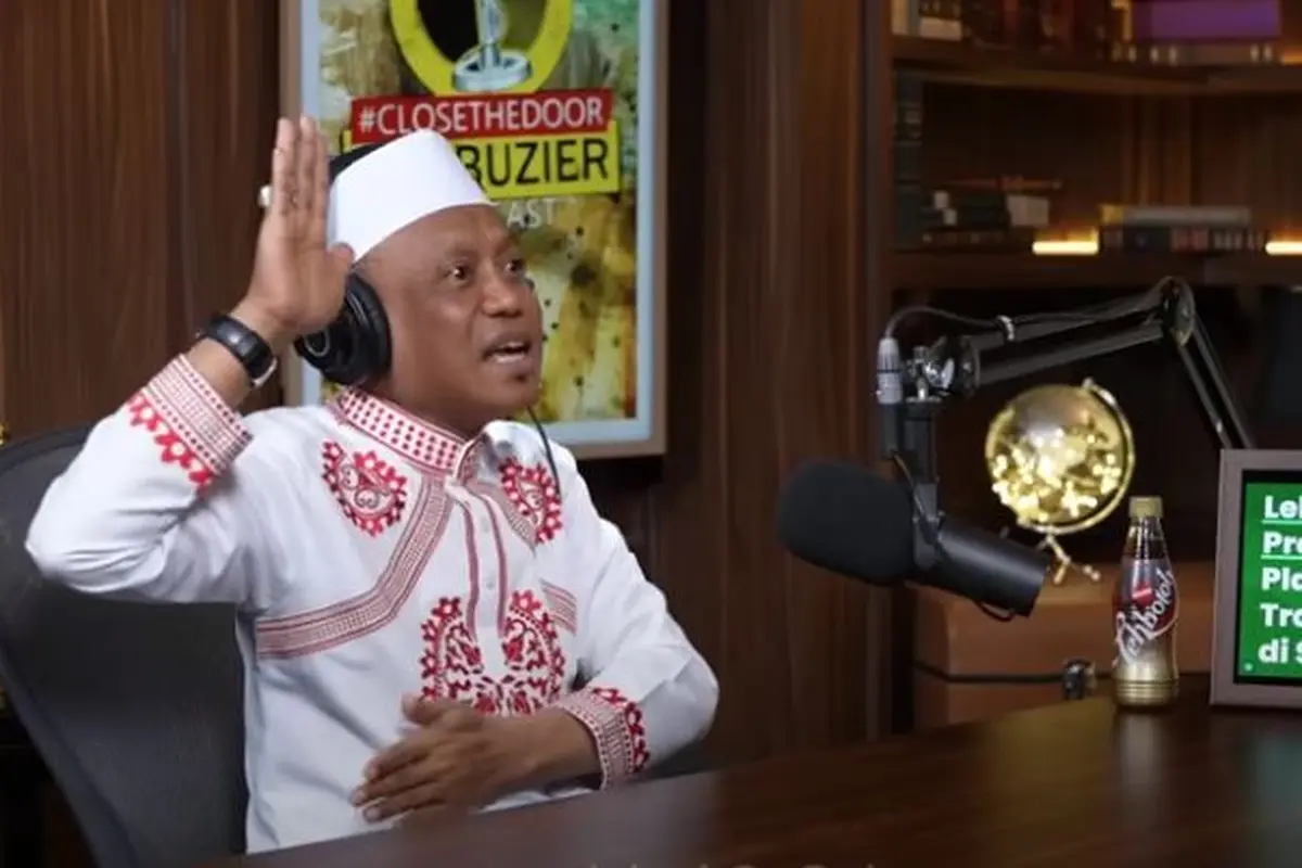 Ustadz Das'ad Latif di Podcast Closethedoor Deddy Corbuzier. (Foto: SS YT Closethedoor)
