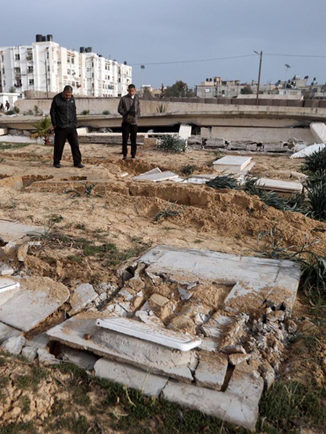Israel Rusak Pemakaman Gaza
