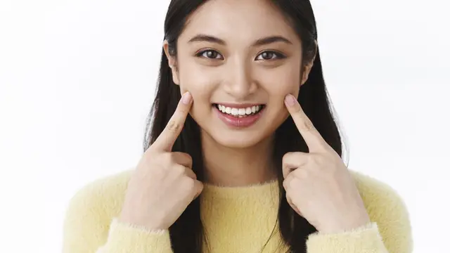 Minyak kelapa juga dapat membantu menjaga kesehatan gusi dengan mengurangi peradangan dan infeksi.