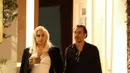 Pasangan kekasih Lady Gaga dan Christian Carino juga menghabiskan malam bersama dengan beberapa selebriti lainnya seperti Jessica Alba, Lily Collins dan Christina Aguilera. (doc.dailymail.com)