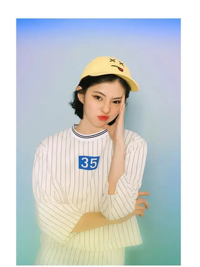 Pesona Rambut Pendek Han So-hee