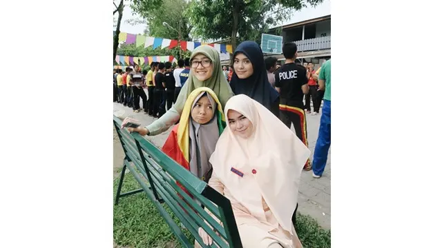 6 Pesona Yuki Kato Saat Pakai Hijab, Bikin Pangling