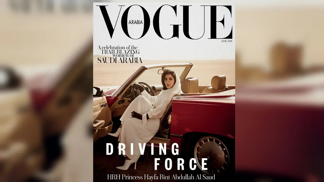 Putri dari Kerajaan Arab Saudi, Hayfa Bint Abdullah Al Saud tampil sebagai model halaman sampul Majalah Vogue Arabia edisi Juni 2018.