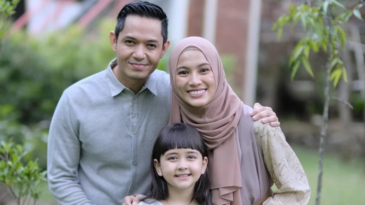 Dude Harlino dan Alyssa Soebandono dalam Cinta Amara. (Foto: Instagram @dude2harlino)