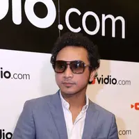 Giring Nidji di acara Vidio.com (Yunan Laziale/bintang.com)