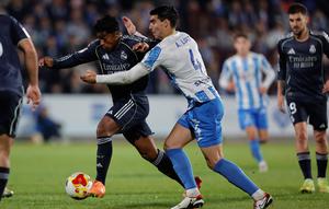 Aksi Endrick dalam laga Copa del Rey antara Talavera vs Madrid, Kamis (18/12/2025). (AP Photo/M. Berengui)