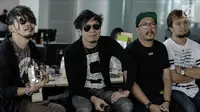 Band Radja saat tampil di kantor Liputan6.com di SCTV Tower, Jakarta (2/27). (Liputan6.com/Faizal Fanani)