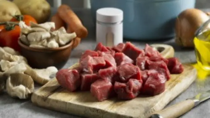 Tips mudah terhindari dari kolesterol saat mengonsumsi daging kambing.