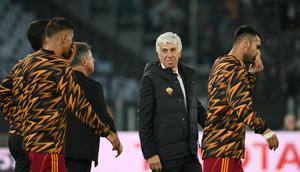 Pelatih AS Roma Gian Piero Gasperini usai laga melawan Udinese. (Alberto PIZZOLI / AFP)