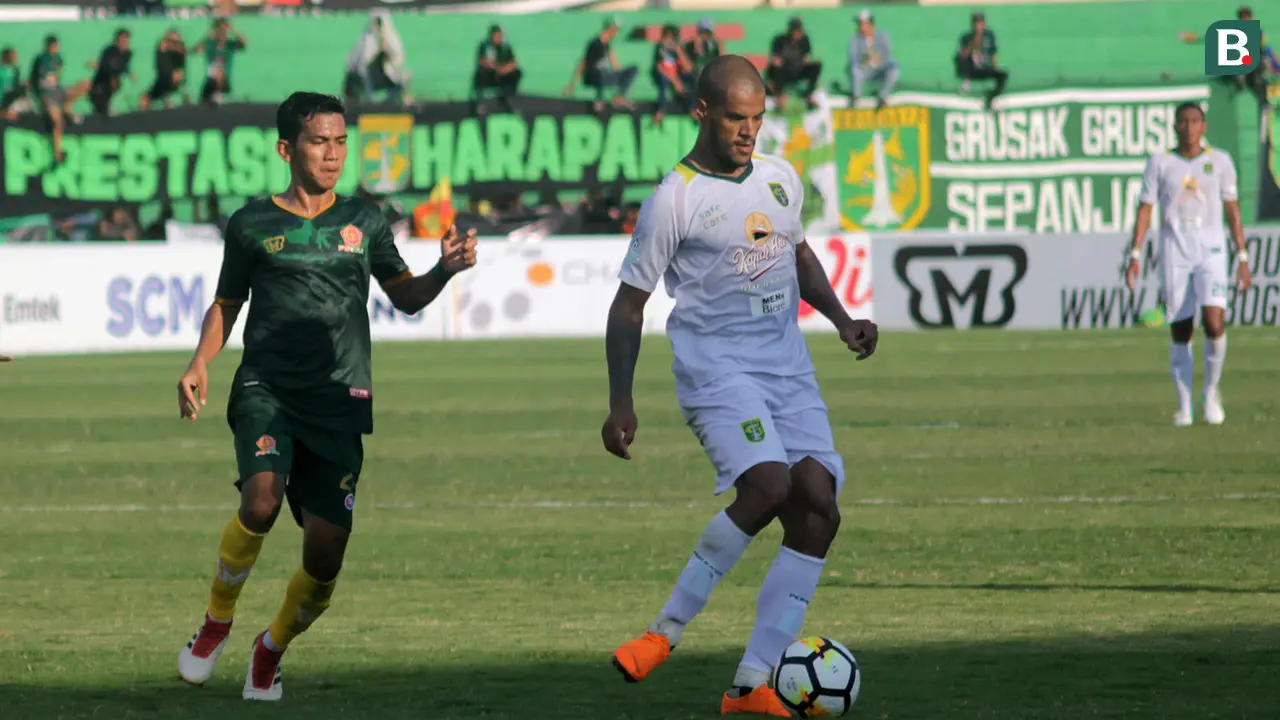 PS Tira vs Persebaya Surabaya